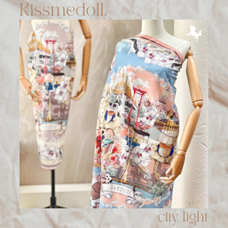 Kiss Me Doll - รุ่นRare Item ลาย City Light ขนาด 100x100 cm.ผ้าพันคอ/ผ้าคลุมไหล่