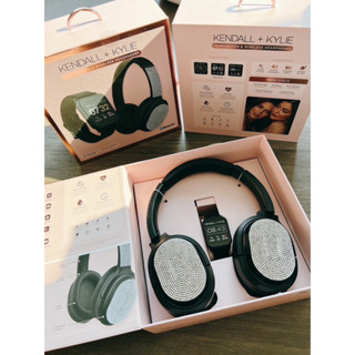 KENDALL &amp; KYLIE Smart Watch &amp; Bluetooth Headphone Set ของแท้