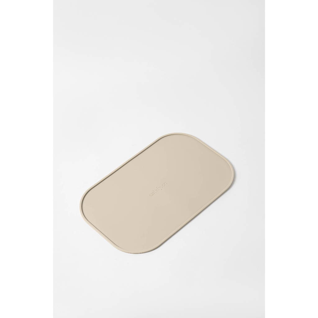 แผ่นรอง ซิลิโคนกันเปื้อน ทานอาหาร สำหรับสัตว์เลี้ยง - catsly.co silicone mat for pets