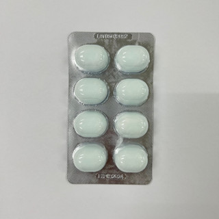 สำลีก้อนชุบแอลกอฮอล์ 70% Alcohol Cotton Ball แผง 8 ก้อน