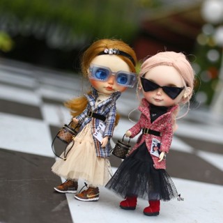 ชุดเเฟชั่นติดขอบรันเวย์ Blythe, Pullip, Licca.