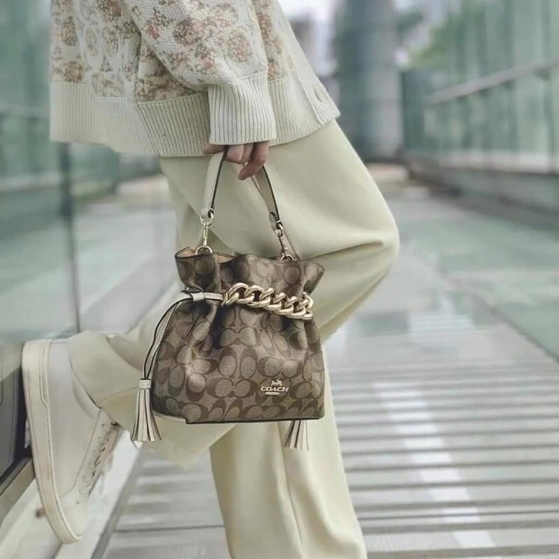 กระเป๋า Coach Signature Andy Crossbody - reallythings_shop - ThaiPick