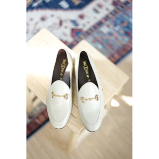 de mont loafer cream รองเท้าหนังวัวสีครีม unisex