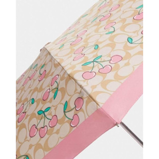 พร้อมส่ง แท้ 🇺🇸💯% New Coach ร่มเล็ก ลาย เชอรี่ 🍒 UV PROTECTION MINI UMBRELLA IN SIGNATURE HEART CHERRY PRINT CF367