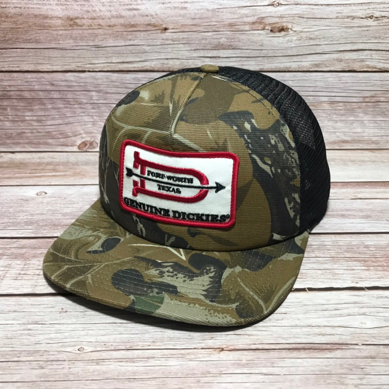 หมวก Dickies Genuine Realtree Camo Trucker Cap