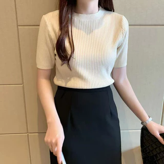 เสื้อแขนสั้นผู้หญิง เสื้อแฟชั่นผู้หญิงสีพื้น เสื้อไหมพรมคอกลม คุณภาพดี ใส่สบาย