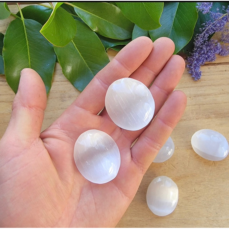 1 PC Natural Polished selenite small Palm stone / Top High Quality Stone / Pocket Stone Healing Chakra.
