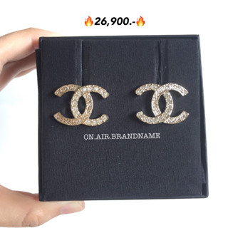 New chanel earrings สวยเรียบหรู น่าใช้สุดๆ