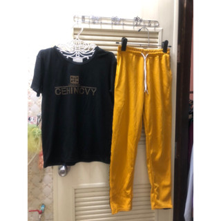 ชุดเซตเสื้อยืด กางเกงขายาว เสื้อดำ กางเกงเหลือง  Size m ป้าย F&amp;Y 1987