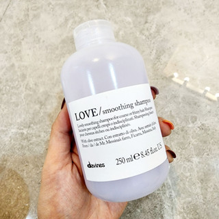 Davines Love Smoothing Shampoo 250ml สำหรับผมที่หยาบกระด้าง และชี้ฟูไม่เป็นทรง