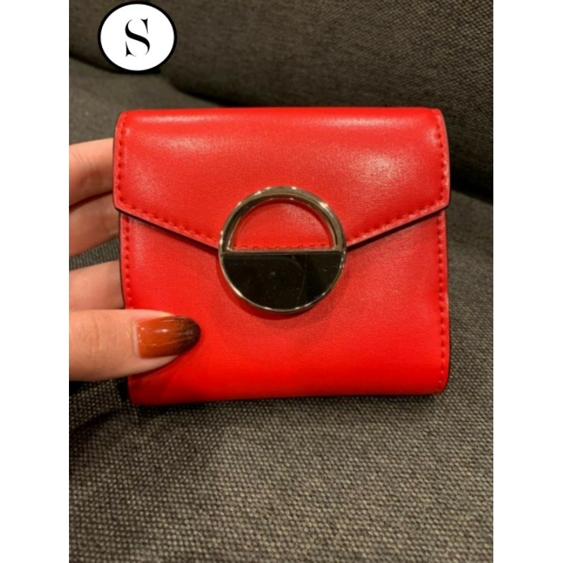 กระเป๋าสตางค์แบรนด์ CHARLES&KEITH แถมกระเป๋าสตางค์แบรนด์ Perota ฟรี