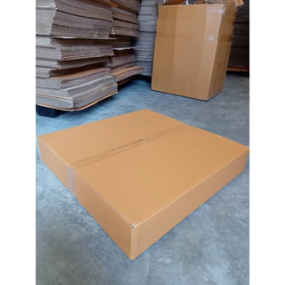 ขนาด 66x66x12 CM.(สั่งได้ ไม่จำกัด) กล่องลูกฟูก กล่องเก็บของ กล่องใส่กรอบรูป ราคาต่อใบ
