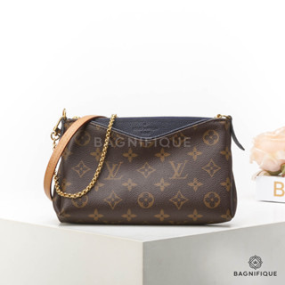 LOUIS VUITTON PALLAS CLUTCH 23 EBENE NAVY MONOGRAM CANVAS GHW