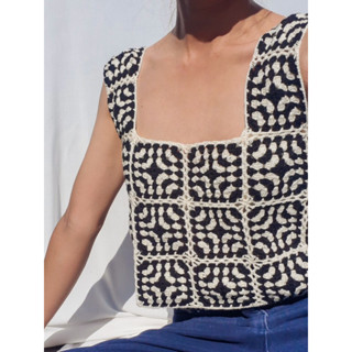 Granny Square Crop Top ,Tank Top ,เสื้อครอป ,คอเหลี่ยม