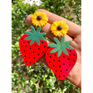 🍓ต่างหูสตรอว์เบอร์รี่ อะคริลิค🌻 ต่างหูผลไม้ ต่างหูแฮนเมด พร้อมส่ง