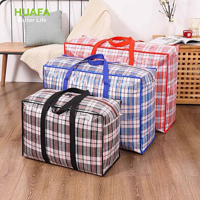 Foldable Bags 62 บาท HUAFA MALL มีหลายขนาด ถุงย้ายบ้านราคาถูก หนา ทน    ถุงสำเพ็ง  กันฝุ่น Shopping Bag ถุงกระสอบแบบมีซิป เคลือบพลาสติก ถุงใส Travel & Luggage
