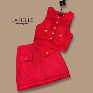 เซ็ตเสื้อ+กระโปรง ผ้าทอสีแดงเข้ม โชว์เอว แต่งกระดุมหัวใจ