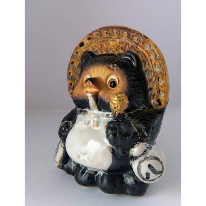 Shigaraki ware raccoon dog（TANUKI)