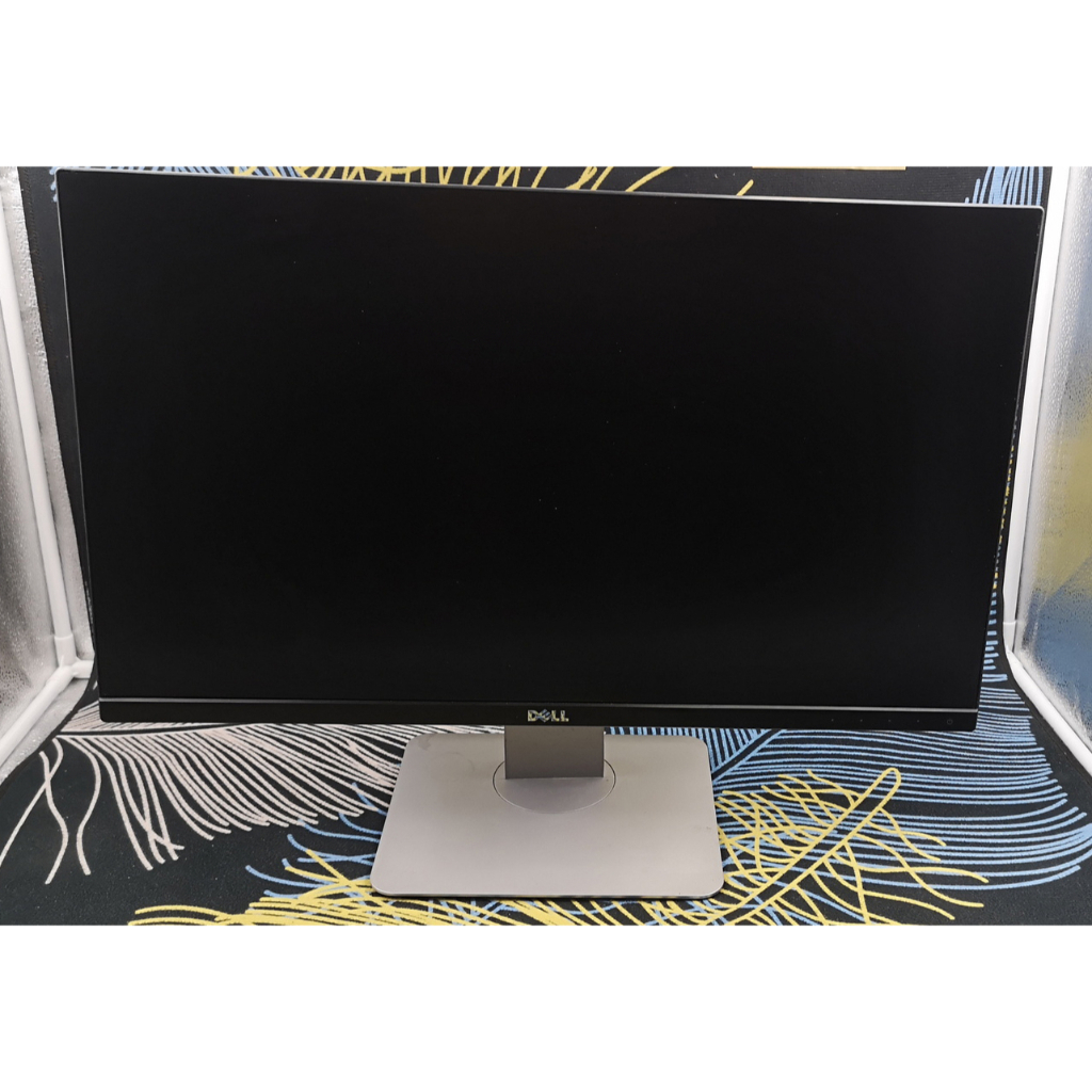 Dell UltraSharp 24 Monitor: U2414H