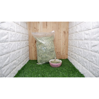 หญ้าทิมโมธีแห้งสำหรับสัตว์ FC006 ขนาด 1 กิโลกรัม