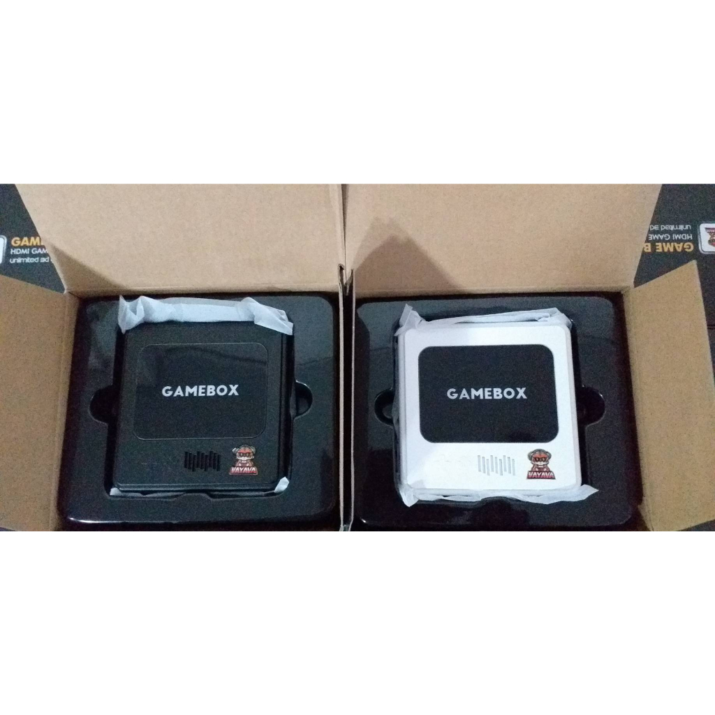 เครื่องเกม GAME BOX PLUS --ลงเกมให้พร้อมเล่นเซฟได้ตลอด--ใส่สูตร action replay ได้-- จอยไร้สาย 2 จอย