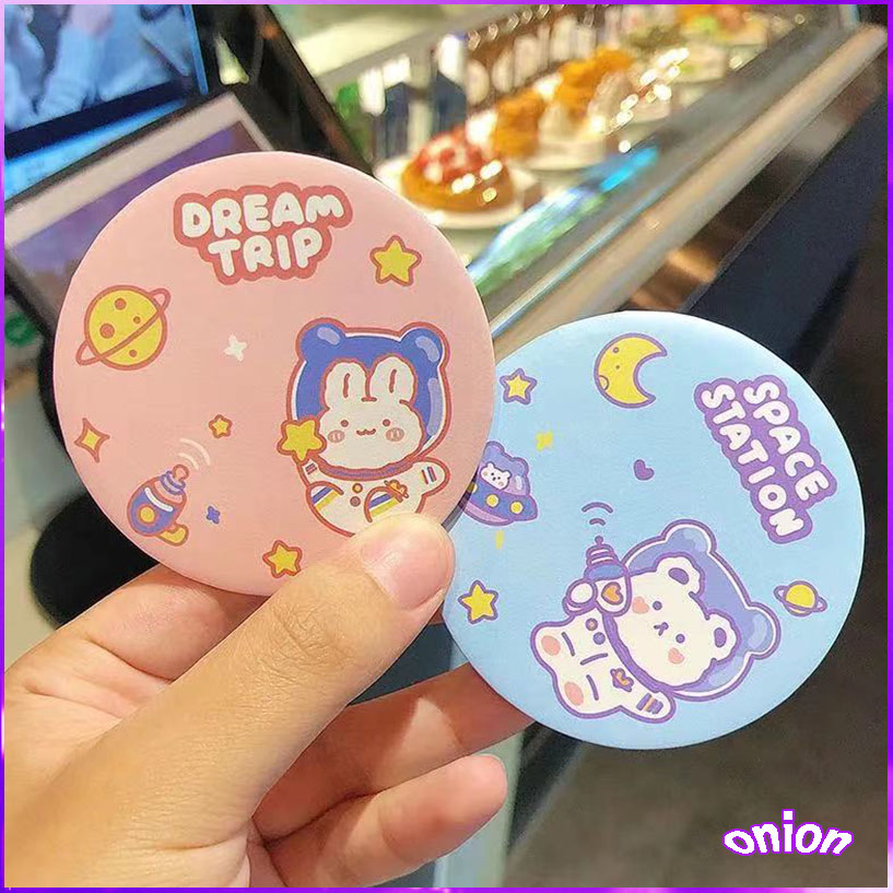 onionboutique（ร้านไทย) กระจกพกพา น่ารักน่าใช้ น้ำหนักเบา พกพาง่าย ลายน่ารักสดใส กระจกแบบพกพา