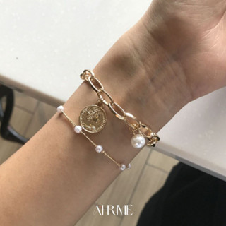BR001-02 สร้อยข้อมือโซ่ทองแต่งมุก สไตล์เกาหลี✨ahrime.bkk