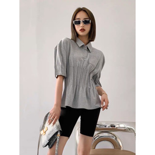 (พร้อมส่ง)  ส่งฟรี 3⃣9⃣0⃣♣♥📣Korea style    เสื้อยืดคอปก แขนจีบ เอวจีบดีไซน์เก๋แพทเทิร์นสวย ผ้าที่ใช้ดีมาก