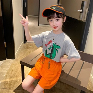 สินค้าเข้าใหม่พร้อมส่ง ชุดเซ็ทเสื้อยืด+กางเกงขาสั้น เสื้อผ้านิ่มสีสวยสกรีนลายน่ารักๆ แฟชั่นเสื้อผ้าเด็ก เสื้อผ้าเด็กโต