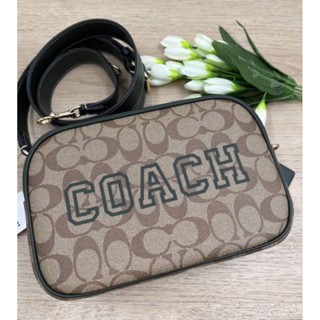 💚กระเป๋าสะพายNEW Coach #CE599 Jamie Camera Bag In Signature Canvas With Varsity Motif ครอสบอดี้ใบใหญ่ หนังลาย C ขอบเขียว