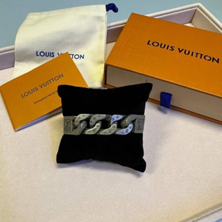 พร้อมส่ง Louis Vuitton Bracelet สร้อยข้อมือ คุณภาพ Hiend 1:1