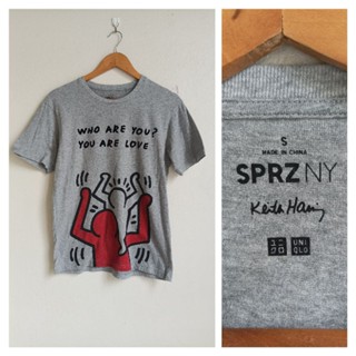 Keith Haring +Uniqlo เสื้อยืด สีเทา สกรีนด้านหน้า Size S รอบอก 36 นิ้วค่ะ