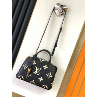 LOUIS VUITTON PETIT PALAIS BAG ORIGINAL กระเป๋าถือรุ่น Petit Palais อันเรียบหรู หนังลายเกรนพิมพ์และประทับลาย Monogram