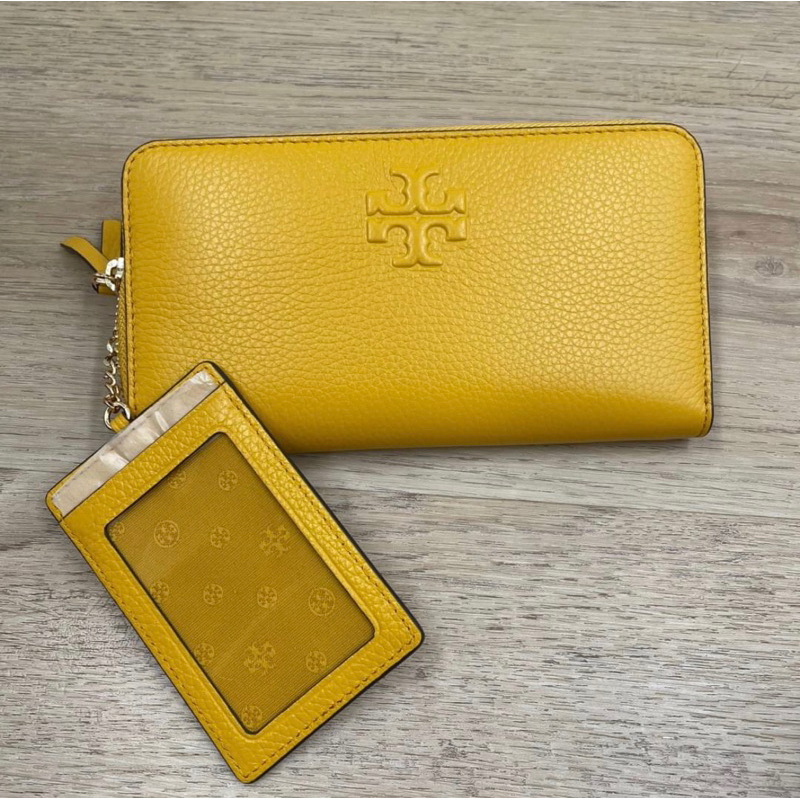 🎀 (สด-ผ่อน) กระเป๋าสตางค์ สีเหลือง พร้อม cardholder 86004 ป้ายหาย Tory Burch thea continental wallet &amp; Cardholder