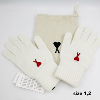 Ami Paris Gloves ถุงมือ ถุงมือไหมพรม ถุงมือกันหนาว ขาว แบรนด์เนม ของแท้ ผู้หญิง ผู้ชาย ของขวัญ ไปเที่ยว กันหนาว