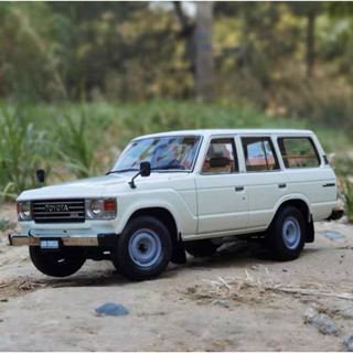 โมเดล Spot Jingshang 1:18 Toyota Land Cruiser LC60 Land Cruiser รถออฟโรดโลหะผสมรุ่นรถเปิดเต็มรูปแบบ