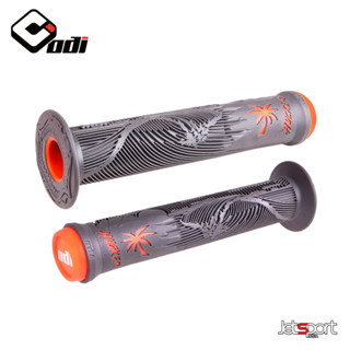 ปลอกแฮนด์ ODI ของแท้ 💯%  รุ่น BMX HUCKER DUAL PLY GRIP 160MM