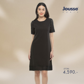 Jousse ชุดเดรส แขนสั้น สีดำ แต่งแขนและชายกระโปรงด้วยผ้าถัก (JZT2BL)