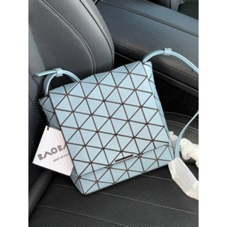 📮@2,150.-(Large)💖💖Valentine &amp; Love SALE 9 % +🎉 ส่งฟรี EMS 🎉💖💖💯Baobao Issey Miyake Off-White Flap Messenger Bag(Large)