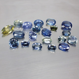 พลอย ไพลิน บุษราคัม แซฟไฟร์ แท้ ธรรมชาติ ( Natural Yellow Green Blue Sapphire ) จำนวน 20 เม็ด หนักรวม 24.74 กะรัต