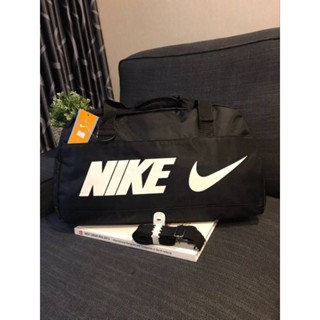 NIKE TRAVEL BAG กระเป๋าเดินทาง สีดำ