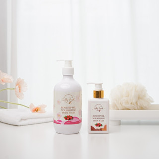 Silky Fresh Rosehip Oil Nourishing Body Wash ครีมอาบน้ำ ช่วยบำรุงผิวพรรณให้นุ่มชุ่มชื้น กลิ่นหอมละมุน