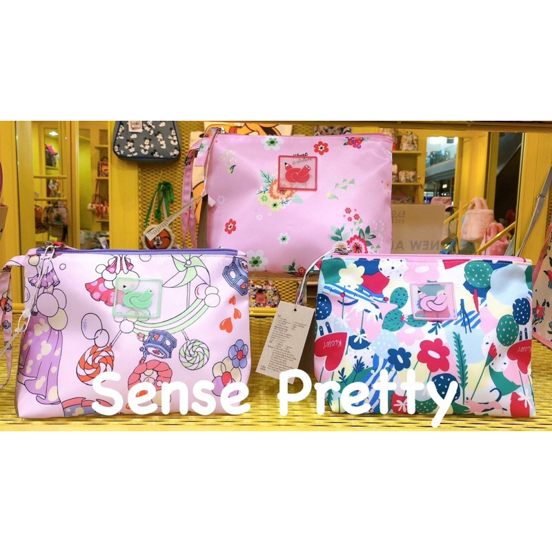 kloset กระเป๋า อเนกประสงค์ เครื่องสำอางค์ เครื่องเขียน ของแท้จากshop 💯% รุ่น3mini taffie bag