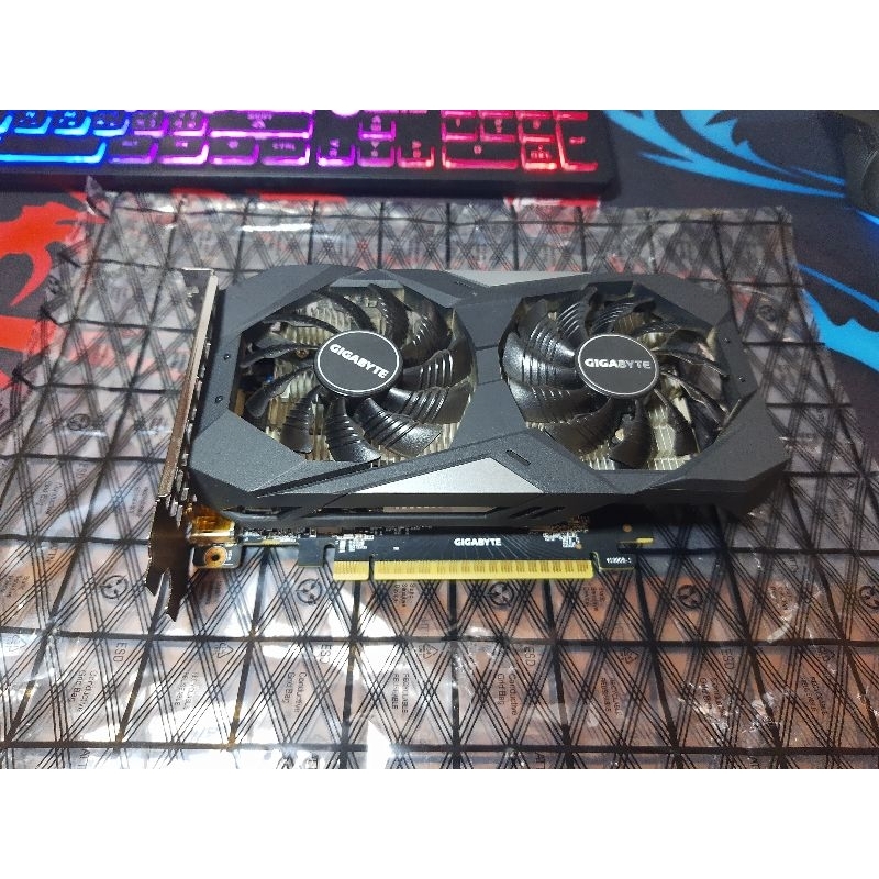 gigabyte gtx 1650 oc 4gb GDDR5 ไม่ต่อไฟเพิ่ม การ์ดจอมือสอง