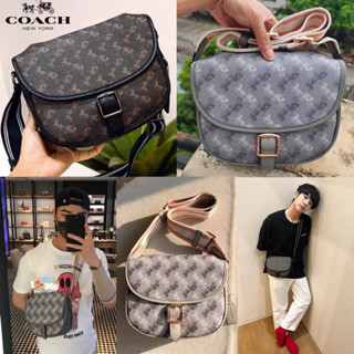 Coach HITCH CROSSBODY WITH HORSE AND CARRIAGE PRINT 🔥