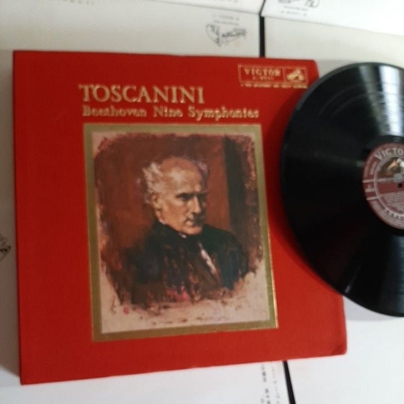 แผ่นเสียง 12 นิ้ว 6LP Beethoven Toscanini รวมเพลงคลาสสิค ยอดนิยมตลอดกาลชุด Beethoven Nine Symphonies ทดลองฟังได้ครับ