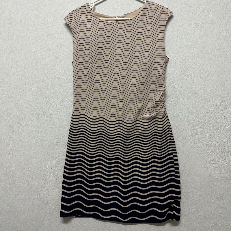 เดรสลายทาง brand espada size m