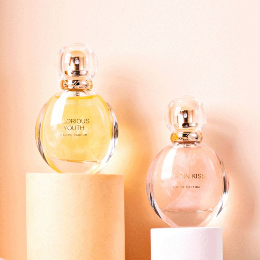 น้ำหอม PARADISE KISS กลิ่นหอมติดทนนาน พกพาสะดวก น้ำหอมผู้หญิง 30ml