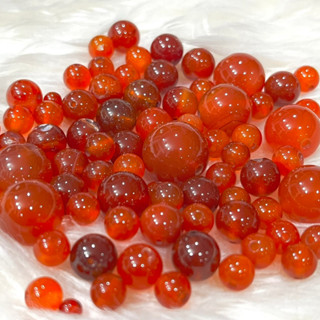 ** แบ่งขาย 1,3 เม็ด ** คาเนเลี่ยน (Carnelian)  หินนำโชค หินมงคล หินธรรมชาติ หินแบ่งขาย (ราคาต่อเม็ด)