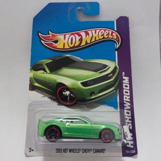 รถเหล็ก Hotwheels 2013 HOT WHEELS CHEVY CAMARO (ib38)